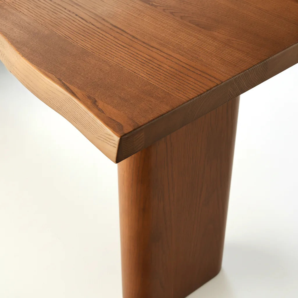 Alagna Table